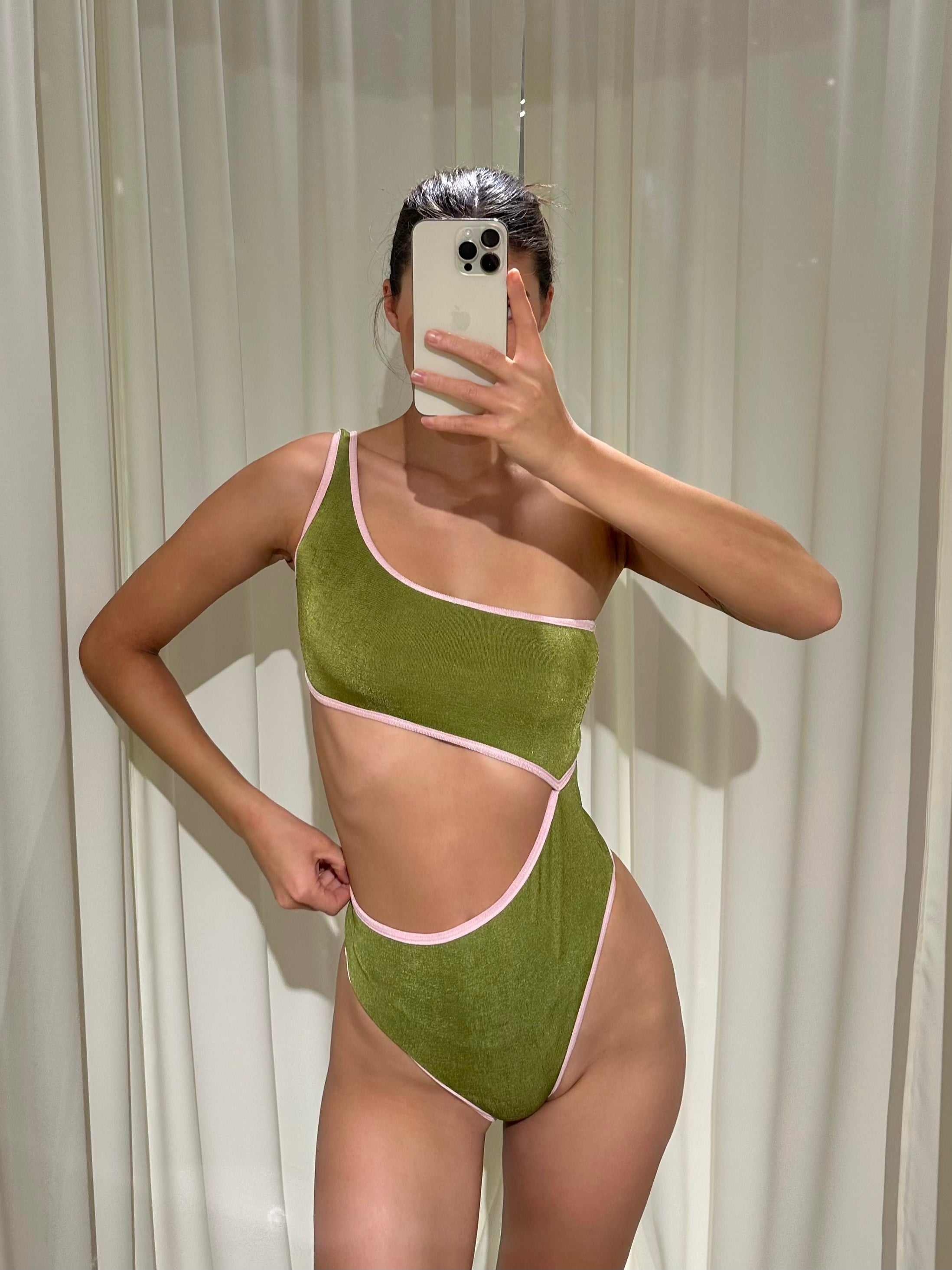 Sample Sophie - Green - Set Studio