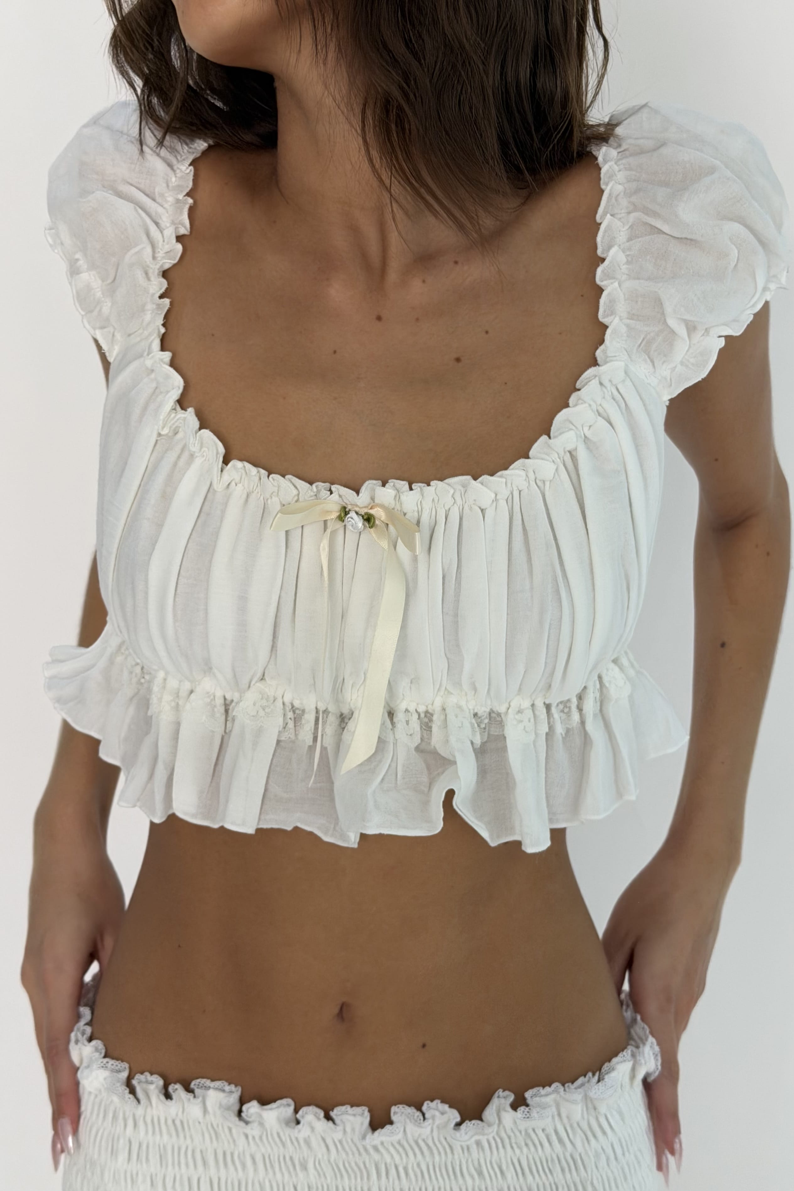Sample Daisy Crop Top - Aiumi